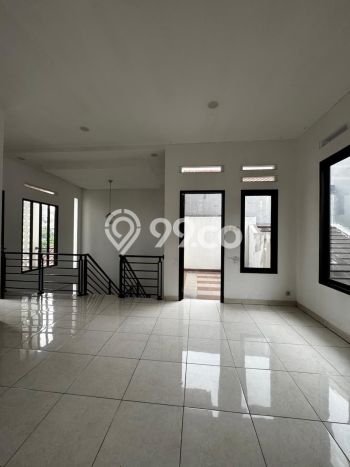Dijual Rumah Luas Megah Dengan View Cantik di Kayu Putih, Jakarta Timur Dijual Rumah Luas Megah Dengan View Cantik di Kayu Putih, Jakarta Timur