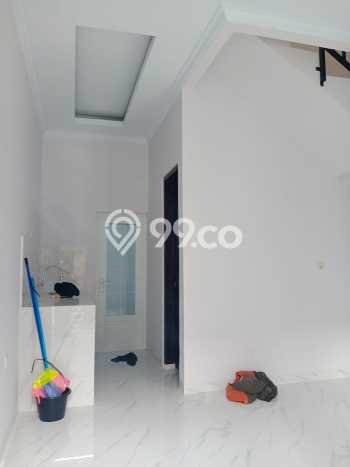 Rumah Strategis Minimalis Lb 100m2 di Jagakarsa, Jakarta Selatan Rumah Strategis Minimalis Lb 100m2 di Jagakarsa, Jakarta Selatan