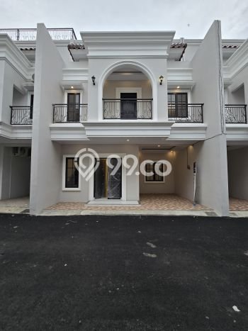 Dijual Rumah 3 Kamar Lokasi Ideal Bagus dan Strategis di Jagakarsa Dijual Rumah 3 Kamar Lokasi Ideal Bagus dan Strategis di Jagakarsa