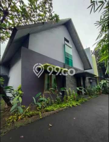 Rumah Elit Modern Tanpa Renovasi di Cipete Jakarta Selatan Rumah Elit Modern Tanpa Renovasi di Cipete Jakarta Selatan