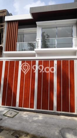 Rumah Modern Minimalis 4 KT Siap Huni di Jagakarsa Rumah Modern Minimalis 4 KT Siap Huni di Jagakarsa