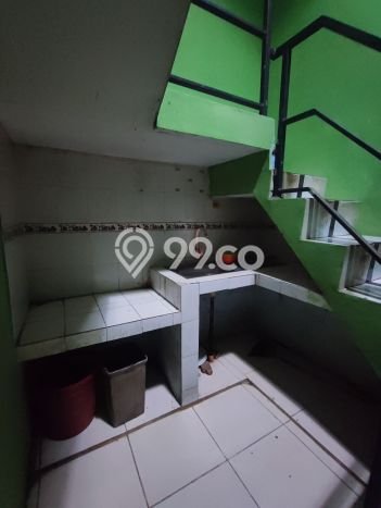 FOR SALE Kost 12 Kamar, 6 Kamar Mandi di Jagakarsa, Jakarta Selatan, Luas 160m2 FOR SALE Kost 12 Kamar, 6 Kamar Mandi di Jagakarsa, Jakarta Selatan, Luas 160m2