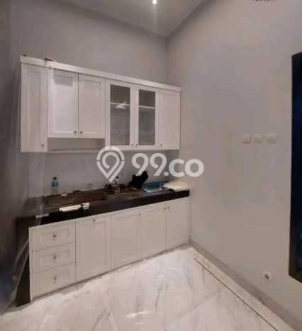 Rumah Strategis Modern Lb 130m2 di Jagakarsa, Jakarta Selatan Rumah Strategis Modern Lb 130m2 di Jagakarsa, Jakarta Selatan