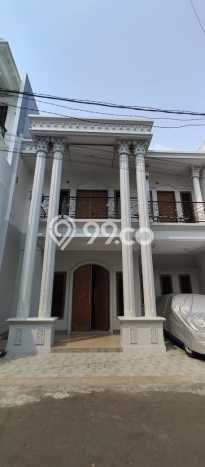 Dijual Rumah Mewah Elegan Dengan View Cantik di Kebagusan, Jakarta Selatan Dijual Rumah Mewah Elegan Dengan View Cantik di Kebagusan, Jakarta Selatan