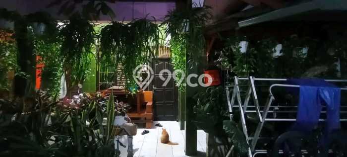 Aset Investasi! Rumah Kost Dijual di Jagakarsa, Jakarta Selatan, 7 KT, 7 KM, Luas 300m2 Aset Investasi! Rumah Kost Dijual di Jagakarsa, Jakarta Selatan, 7 KT, 7 KM, Luas 300m2