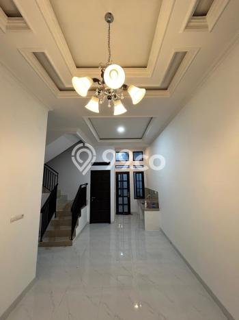 Dijual Rumah Minimalis Bagus Punya 4 KT di Jagakarsa Jakarta Selatan SHM Dijual Rumah Minimalis Bagus Punya 4 KT di Jagakarsa Jakarta Selatan SHM