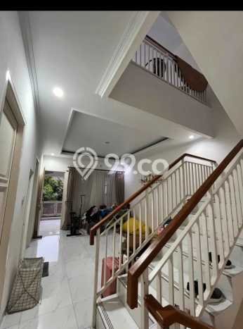 Hunian Cantik Minimalis Lb 200m2 di Jagakarsa, Jakarta Selatan Hunian Cantik Minimalis Lb 200m2 di Jagakarsa, Jakarta Selatan