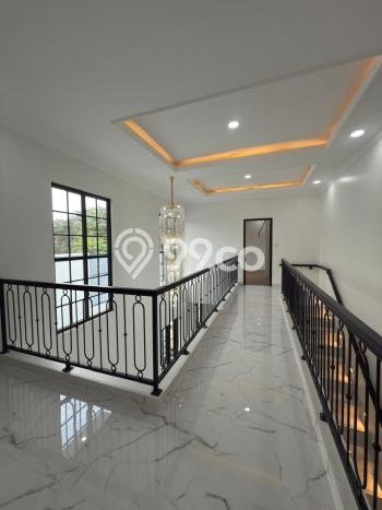 Rumah Eksklusif Siap Huni LT 210m2 di Jagakarsa, Jakarta Selatan Rumah Eksklusif Siap Huni LT 210m2 di Jagakarsa, Jakarta Selatan