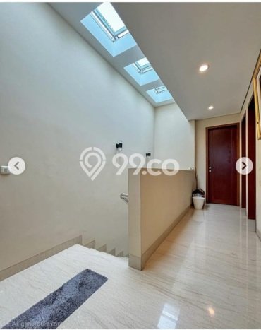 For Sale! Luxury House LT 125m2 Desain Modern di Pejaten For Sale! Luxury House LT 125m2 Desain Modern di Pejaten