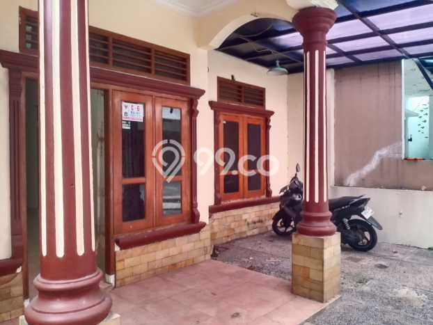 Rumah Modern Cantik 3 KT Siap Huni di Jagakarsa Rumah Modern Cantik 3 KT Siap Huni di Jagakarsa
