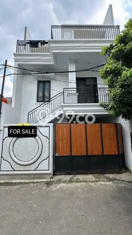 Jual Rumah Strategis Bagus Punya 4 KT di Jagakarsa Jakarta Selatan SHM Jual Rumah Strategis Bagus Punya 4 KT di Jagakarsa Jakarta Selatan SHM