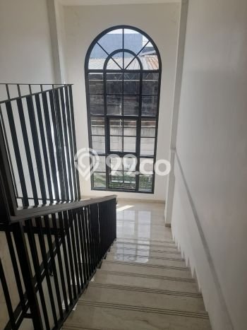 Dijual Rumah Kost di Cibubur, Bogor, 0 KT, 29 KM, Bangunan 450m2 Dijual Rumah Kost di Cibubur, Bogor, 0 KT, 29 KM, Bangunan 450m2