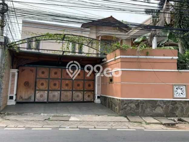 Rumah Elit Modern Siap Huni di Pejaten Jakarta Selatan Rumah Elit Modern Siap Huni di Pejaten Jakarta Selatan