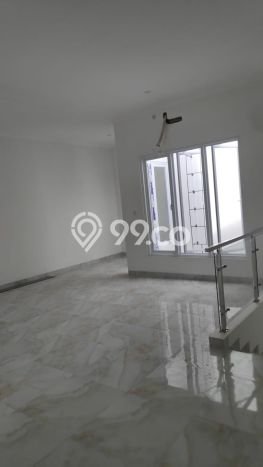 Rumah Modern Minimalis 4 KT Siap Huni di Jagakarsa Rumah Modern Minimalis 4 KT Siap Huni di Jagakarsa