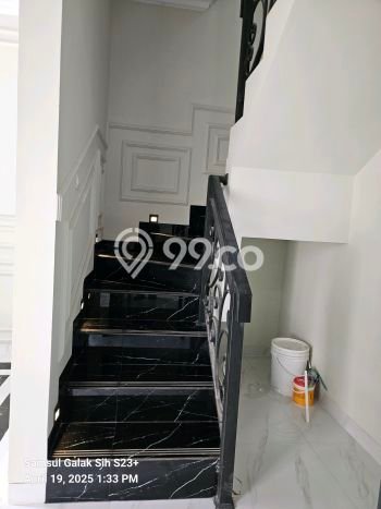 Rumah Modern Minimalis 3 KT Bisa Langsung Pindah di Jagakarsa Rumah Modern Minimalis 3 KT Bisa Langsung Pindah di Jagakarsa