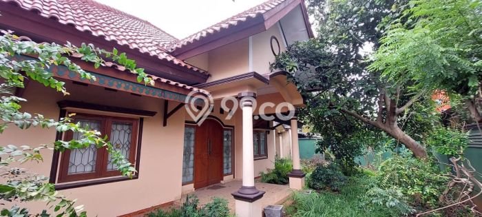 Rumah Strategis Modern Lb 200m2 di Jagakarsa, Jakarta Selatan Rumah Strategis Modern Lb 200m2 di Jagakarsa, Jakarta Selatan