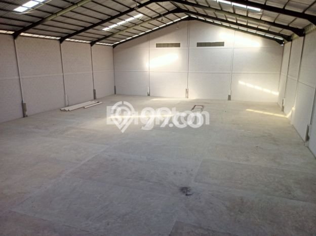 Lokasi Strategis! Dijual Gudang Bisnis di Tampan, Pekanbaru Kondisi Baik Lokasi Strategis! Dijual Gudang Bisnis di Tampan, Pekanbaru Kondisi Baik