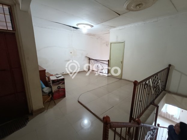 HARGA TERBAIK! Rumah Berkualitas di Lima Puluh, Luas 154m2m² Bangunan 336m2m² HARGA TERBAIK! Rumah Berkualitas di Lima Puluh, Luas 154m2m² Bangunan 336m2m²