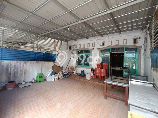HARGA TERBAIK! Rumah Berkualitas di Lima Puluh, Luas 154m2m² Bangunan 336m2m² HARGA TERBAIK! Rumah Berkualitas di Lima Puluh, Luas 154m2m² Bangunan 336m2m²