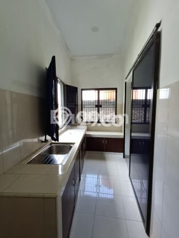 AREA KOMERSIAL! Ruko For Rent Kawasan Payung Sekaki, Luas 213m², Jalan Strategis, Ready Operasi AREA KOMERSIAL! Ruko For Rent Kawasan Payung Sekaki, Luas 213m², Jalan Strategis, Ready Operasi