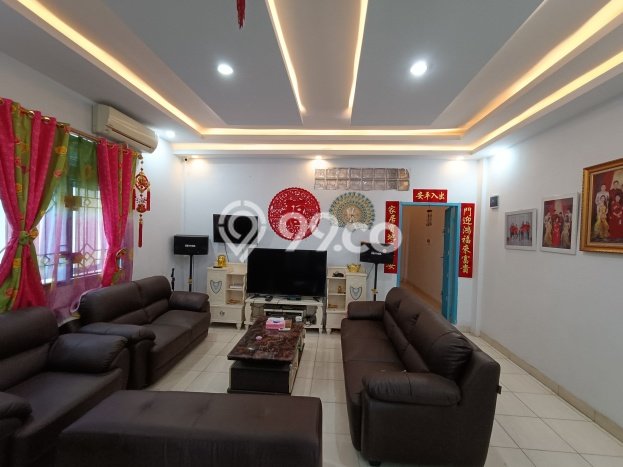 Ruko Bagus LT 120m2 LB 260m2 Dijual di Payung Sekaki Pekanbaru Ruko Bagus LT 120m2 LB 260m2 Dijual di Payung Sekaki Pekanbaru