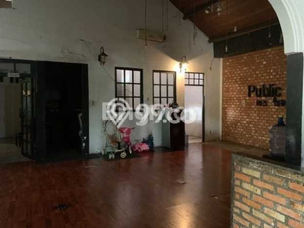 UNIT SPESIAL! Rumah di Sail, 7 KT, Dekat Pusat Kota, Luas 555m² LB 555m² UNIT SPESIAL! Rumah di Sail, 7 KT, Dekat Pusat Kota, Luas 555m² LB 555m²