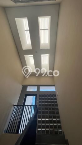 Tersedia Rumah Kost di BSD, Tangerang 32 Kamar Tersedia Rumah Kost di BSD, Tangerang 32 Kamar