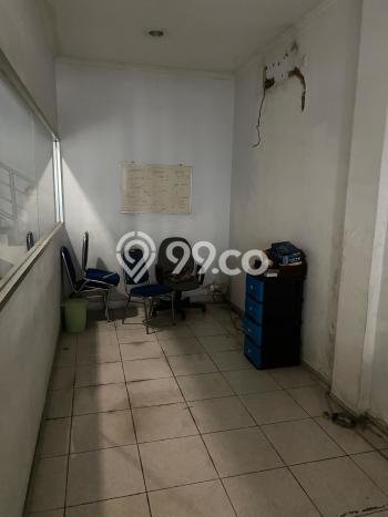 FOR SALE! Ruko di Cakung Jakarta Timur, LT 61m2, LB 230m2 FOR SALE! Ruko di Cakung Jakarta Timur, LT 61m2, LB 230m2