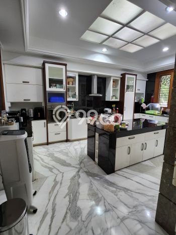 Dijual Rumah Mewah Exclusive di Kelapa Gading, Jakarta Utara Dijual Rumah Mewah Exclusive di Kelapa Gading, Jakarta Utara