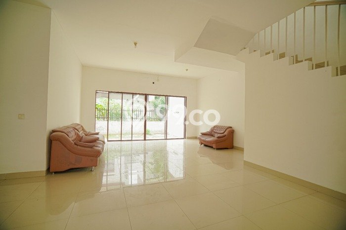 Rumah di Jakarta Garden City, LT 200m², Bangunan 208m² Rumah di Jakarta Garden City, LT 200m², Bangunan 208m²