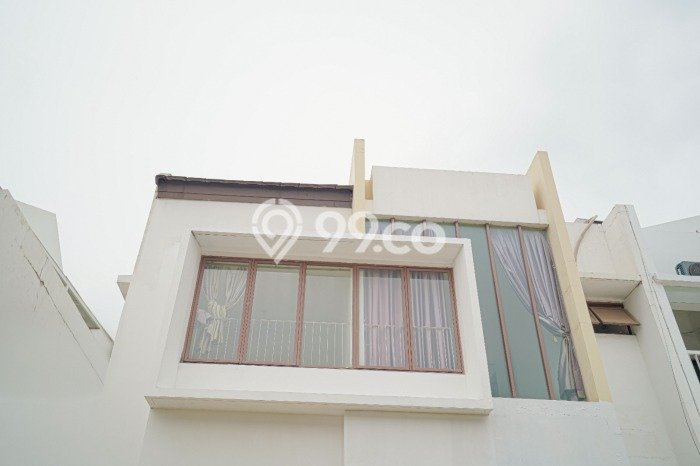 Rumah di Jakarta Garden City, LT 200m², Bangunan 208m² Rumah di Jakarta Garden City, LT 200m², Bangunan 208m²