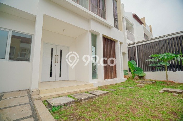 Rumah di Jakarta Garden City, LT 200m², Bangunan 208m² Rumah di Jakarta Garden City, LT 200m², Bangunan 208m²