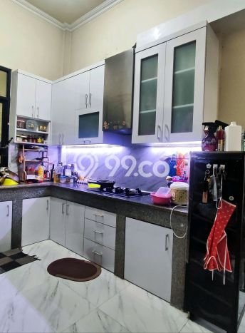 Rumah Elit LB 193m2 Siap Pakai Desain Elegan di Cipinang, Jakarta Timur Rumah Elit LB 193m2 Siap Pakai Desain Elegan di Cipinang, Jakarta Timur