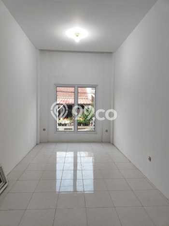 Rumah Modern Minimalis 3 KT Bisa Langsung Pindah di Kelapa Gading Rumah Modern Minimalis 3 KT Bisa Langsung Pindah di Kelapa Gading