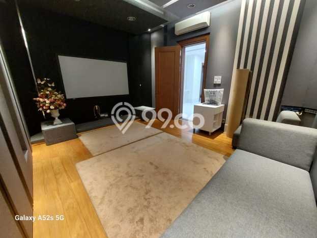 Rumah Elit Modern Tanpa Renovasi di Pantai Indah Kapuk Jakarta Utara Rumah Elit Modern Tanpa Renovasi di Pantai Indah Kapuk Jakarta Utara