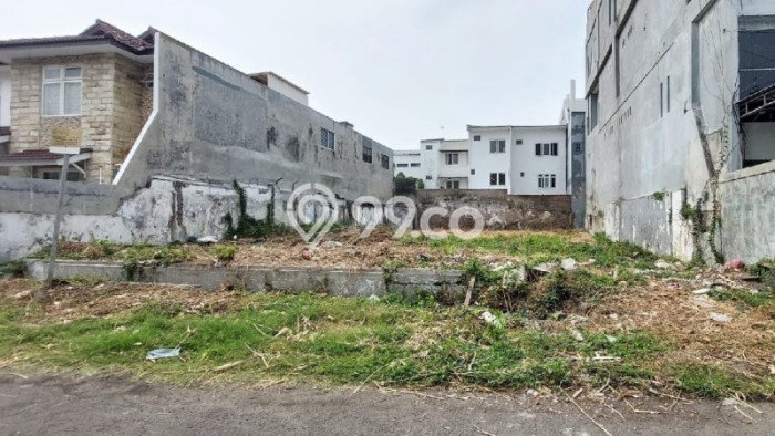 Lahan untuk Dijual di Tenggilis Mejoyo Surabaya Luas 400m2 Lahan untuk Dijual di Tenggilis Mejoyo Surabaya Luas 400m2