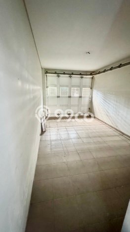 Rumah Luxury Modern Tanpa Renovasi di Kota Baru Parahyangan Bandung Rumah Luxury Modern Tanpa Renovasi di Kota Baru Parahyangan Bandung