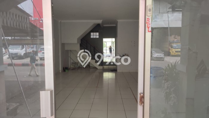 Ruko Bagus Dijual LB 120m2 Lokasi Strategis Bandung Area Cocok untuk Bisnis Ruko Bagus Dijual LB 120m2 Lokasi Strategis Bandung Area Cocok untuk Bisnis