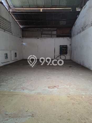 Gudang For Rent Kawasan Bandung Kota, Luas 335m², Lokasi Komersial, Jalan Utama Gudang For Rent Kawasan Bandung Kota, Luas 335m², Lokasi Komersial, Jalan Utama