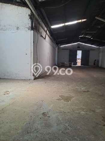 Gudang For Rent Kawasan Bandung Kota, Luas 335m², Lokasi Komersial, Jalan Utama Gudang For Rent Kawasan Bandung Kota, Luas 335m², Lokasi Komersial, Jalan Utama