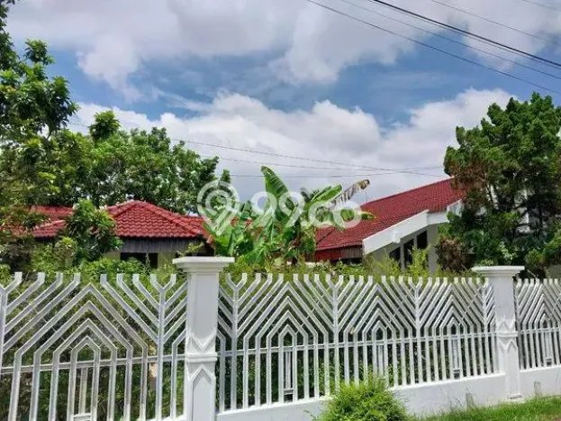 Siap Huni Rumah Mewah 8 Kamar di Ilir Barat II Dekat ke Mana Saja Siap Huni Rumah Mewah 8 Kamar di Ilir Barat II Dekat ke Mana Saja