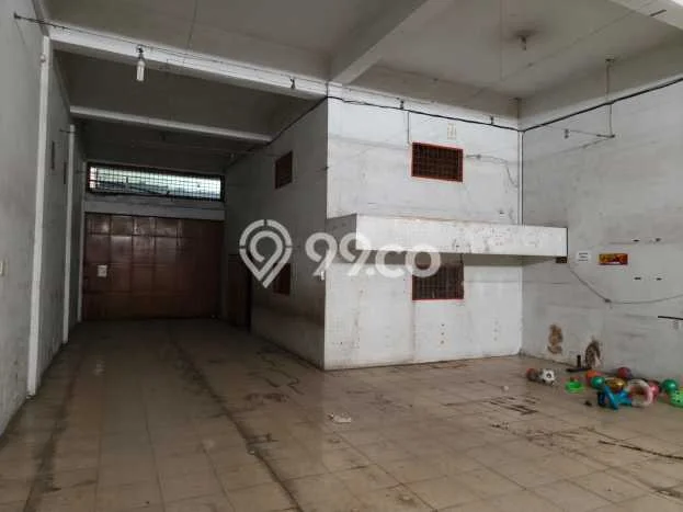 Untuk Disewa Ruko di Medan Sunggal Medan LT 240m2, LB 480m2 Untuk Disewa Ruko di Medan Sunggal Medan LT 240m2, LB 480m2