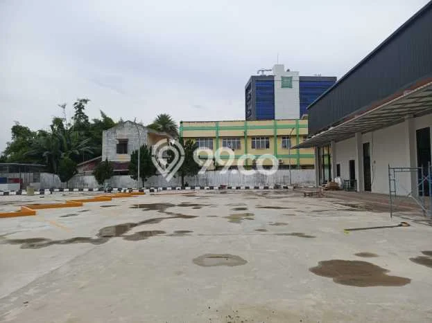SEWA STRATEGIS! Ruko di Medan Baru, Luas 126m2m², Lokasi Ramai SEWA STRATEGIS! Ruko di Medan Baru, Luas 126m2m², Lokasi Ramai