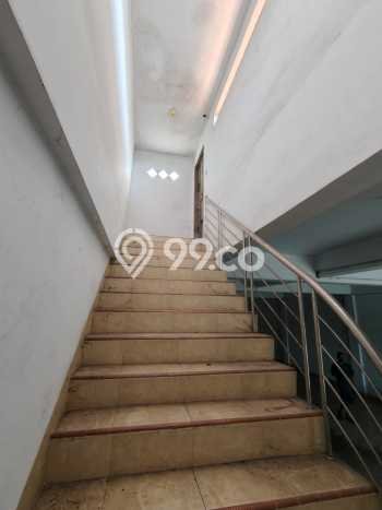 Untuk Disewa Ruko di Medan Sunggal Medan LT 240m2, LB 480m2 Untuk Disewa Ruko di Medan Sunggal Medan LT 240m2, LB 480m2