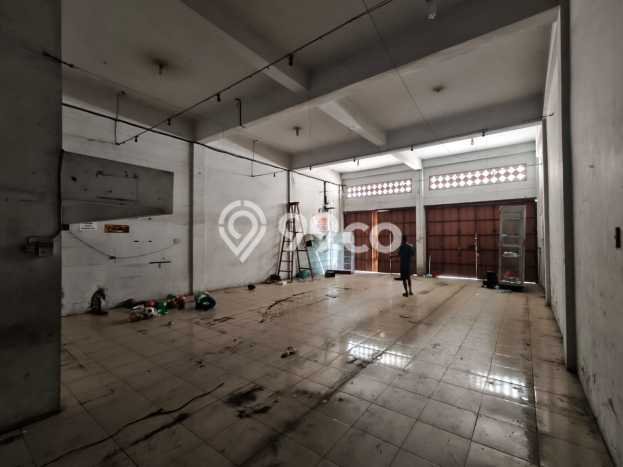 Untuk Disewa Ruko di Medan Sunggal Medan LT 240m2, LB 480m2 Untuk Disewa Ruko di Medan Sunggal Medan LT 240m2, LB 480m2