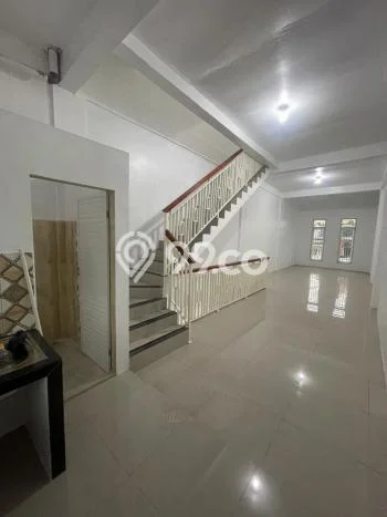 SEWA TERJANGKAU! Ruko Kawasan Medan Denai, Luas 180m2m², Lokasi Komersial SEWA TERJANGKAU! Ruko Kawasan Medan Denai, Luas 180m2m², Lokasi Komersial