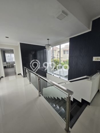 Rumah Kondisi Baik Disewakan di Goa Gong, Badung LT 670m2, LB 450m2 Rumah Kondisi Baik Disewakan di Goa Gong, Badung LT 670m2, LB 450m2