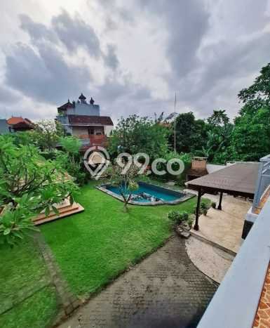 Rumah Nyaman 4 KT di Kerobokan Kaja, Badung - LT 793m2m² Rumah Nyaman 4 KT di Kerobokan Kaja, Badung - LT 793m2m²