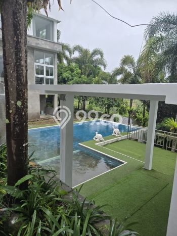 Rumah Kondisi Baik Disewakan di Goa Gong, Badung LT 670m2, LB 450m2 Rumah Kondisi Baik Disewakan di Goa Gong, Badung LT 670m2, LB 450m2