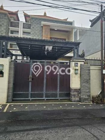 Rumah sewa siap huni 8 Kamar Tidur di Peguyangan, Denpasar Rumah sewa siap huni 8 Kamar Tidur di Peguyangan, Denpasar